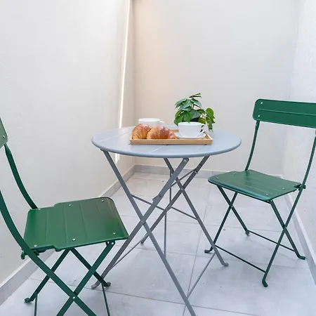 Grazioli 28 شقة